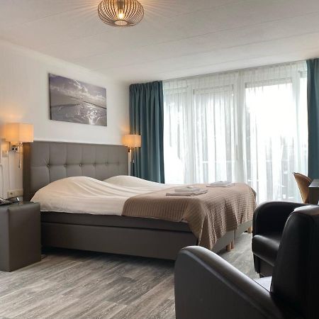 Hotel Cafe Restaurant Duinzicht Schiermonnikoog Bagian luar foto