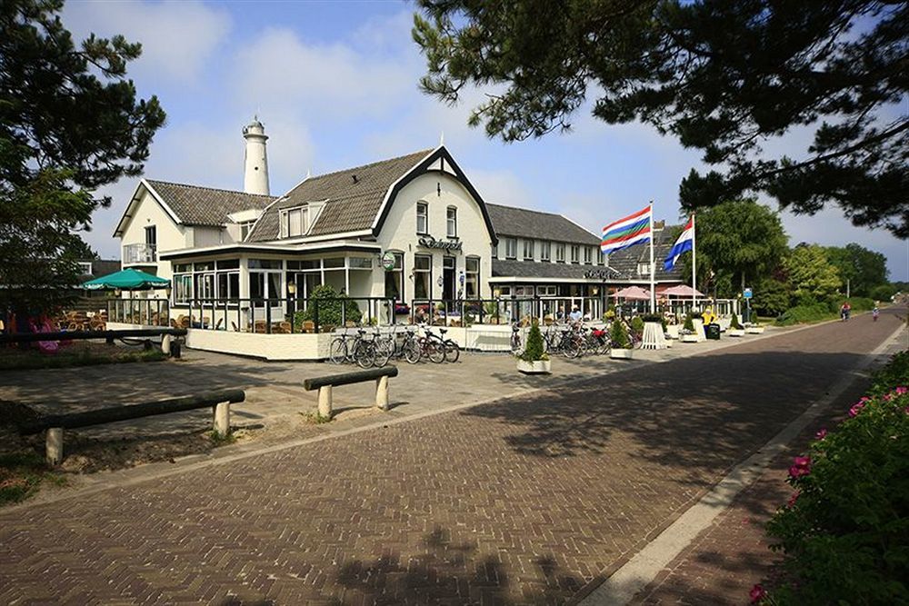 Hotel Cafe Restaurant Duinzicht Schiermonnikoog Bagian luar foto